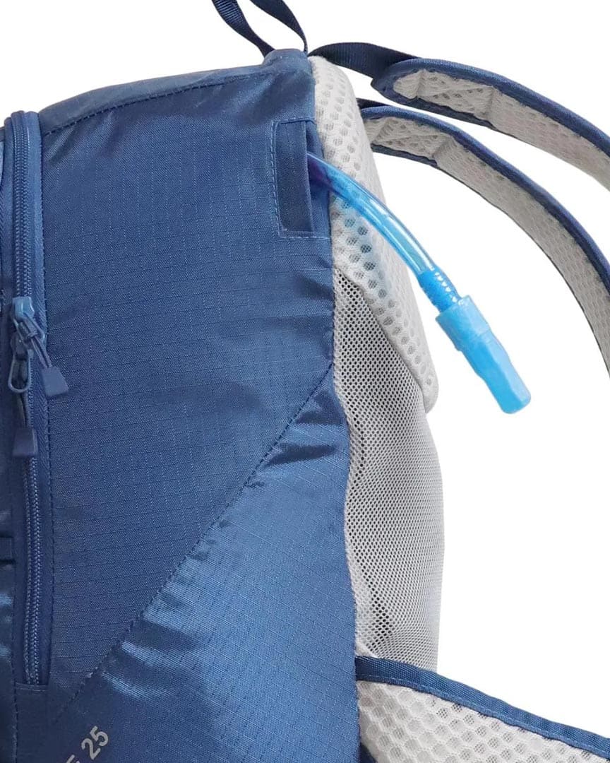 Moch-cirque-altus-1 Mochila Altus Cirque 25 litros – Trekking Senderismo Urbana - Ixa Sport Tandil